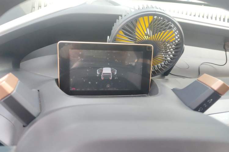 Used Baojun E200 2018 Intelligent Driving Edition Instrument Cluster