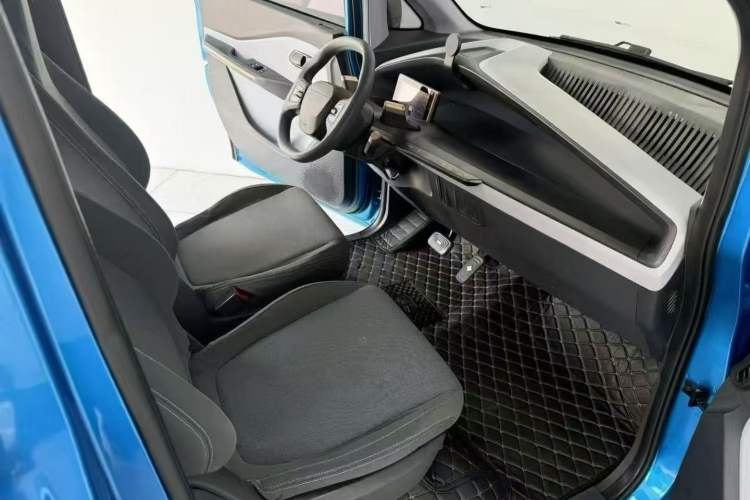 Used Baojun E200 2018 Intelligent Driving Edition Interior 4