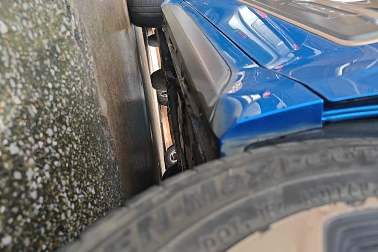 Used Baojun E200 2018 Intelligent Driving Edition Left Side Sill
