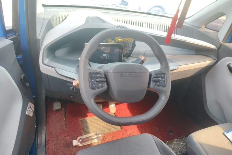 Used Baojun E200 2018 Intelligent Driving Edition Steering Wheel