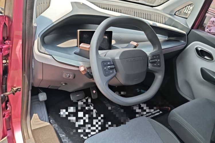 Used Baojun E200 2018 Intelligent Driving Edition Center Console