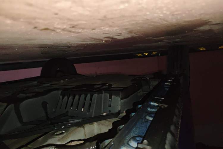 Used Baojun E200 2018 Intelligent Driving Edition Chassis Front Right