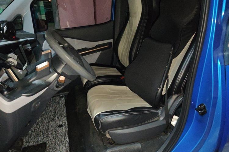Used Baojun E200 2018 Intelligent Driving Edition Left Front Seat