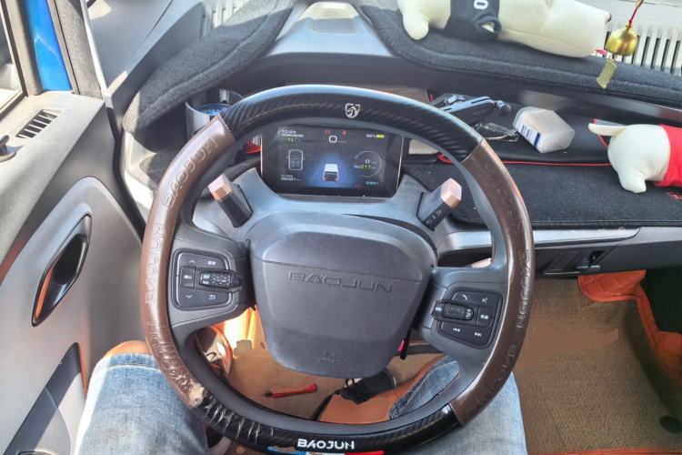 Used Baojun E200 2018 Intelligent Driving Edition Steering Wheel
