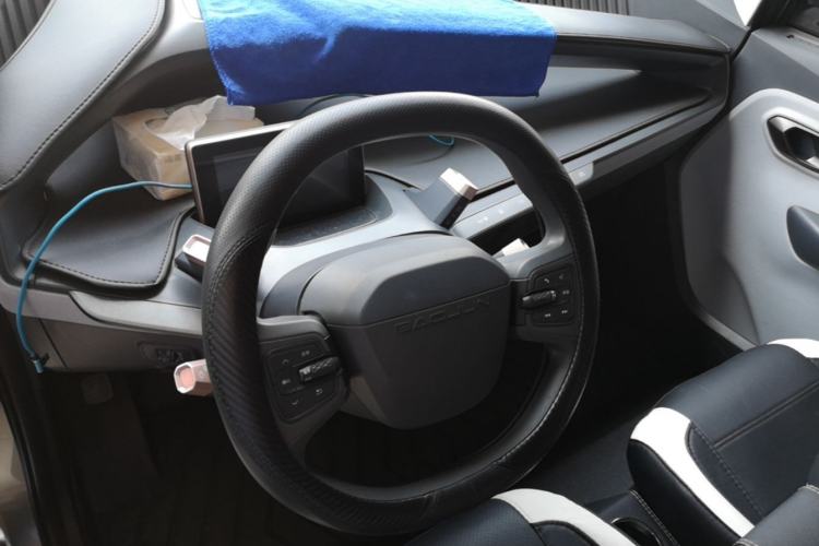 Used Baojun E200 2018 Intelligent Driving Edition Center Console