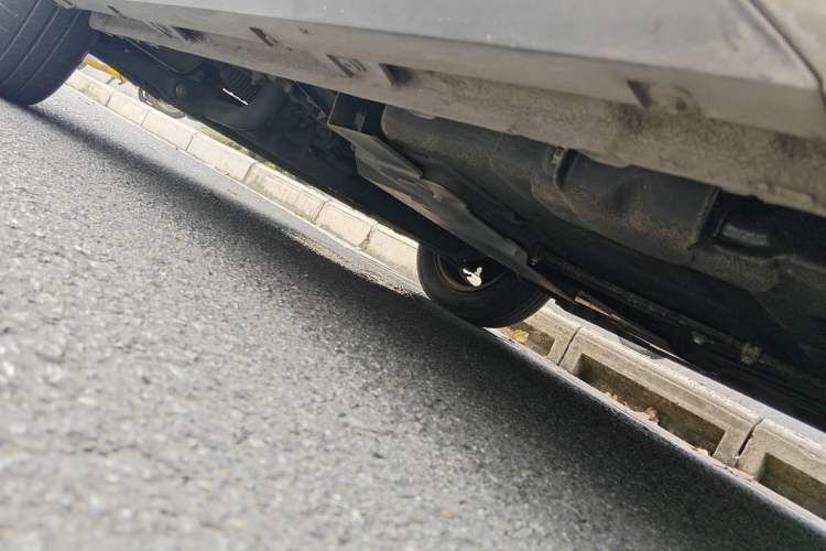 Used Baojun E200 2018 Smart Enjoy Edition Chassis Rear Left