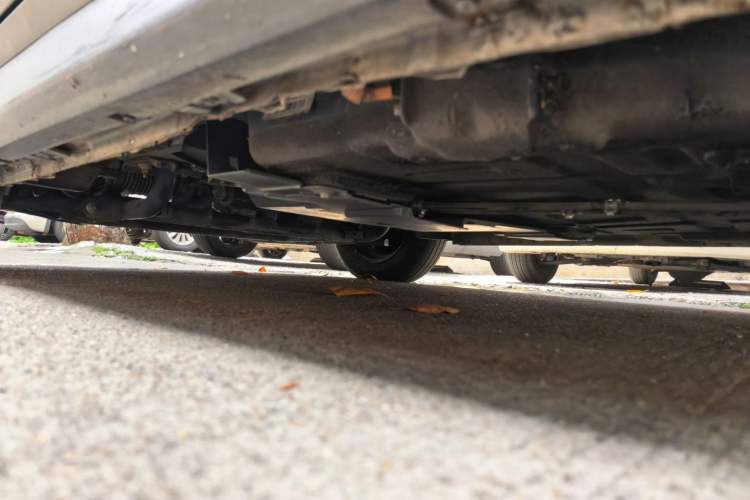 Used Baojun E200 2018 Intelligent Driving Edition Chassis Rear Left