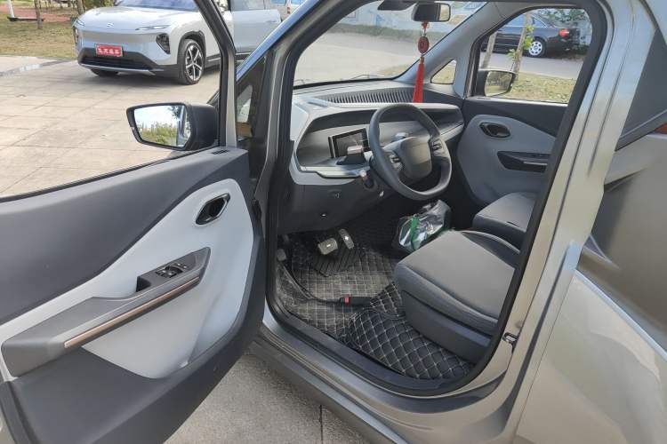 Used Baojun E200 2018 Intelligent Driving Edition Driver Seat