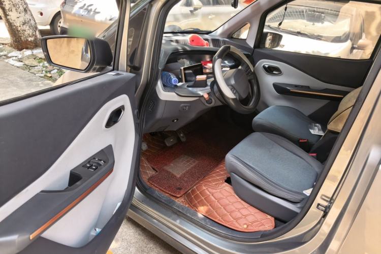 Used Baojun E200 2018 Intelligent Driving Edition Driver Seat
