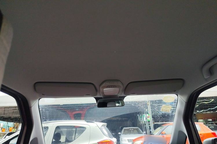 Used Baojun E200 2018 Smart Enjoy Edition Headliner