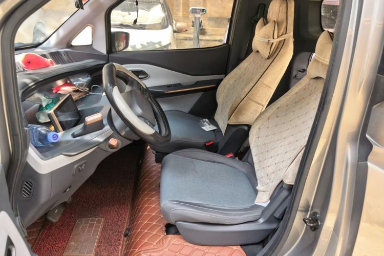 Used Baojun E200 2018 Intelligent Driving Edition Left Front Seat