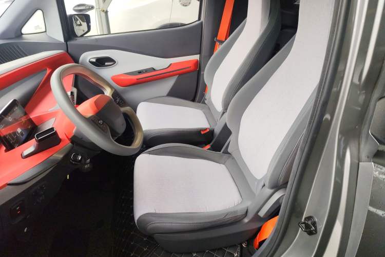 Used Baojun E200 2018 Smart Enjoy Edition Left Rear Seat