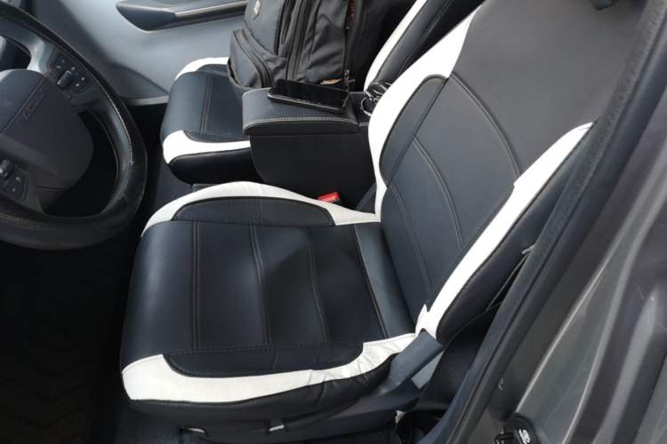 Used Baojun E200 2018 Intelligent Driving Edition Left Rear Seat