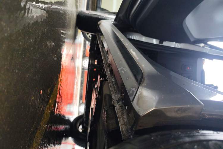 Used Baojun E200 2018 Smart Enjoy Edition Left Side Sill