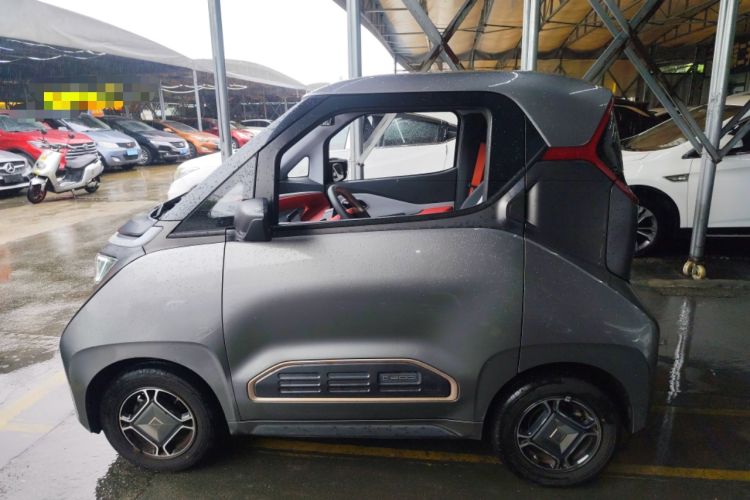 Used Baojun E200 2018 Smart Enjoy Edition Left Side