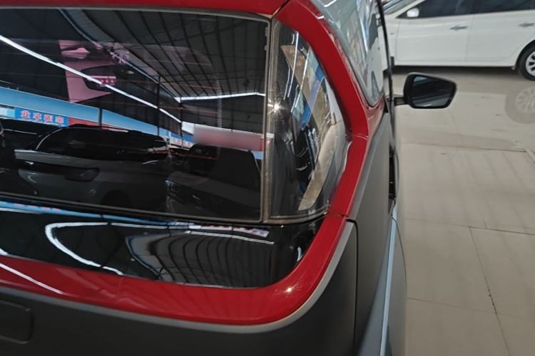 Used Baojun E200 2018 Intelligent Driving Edition Right Rear Taillight
