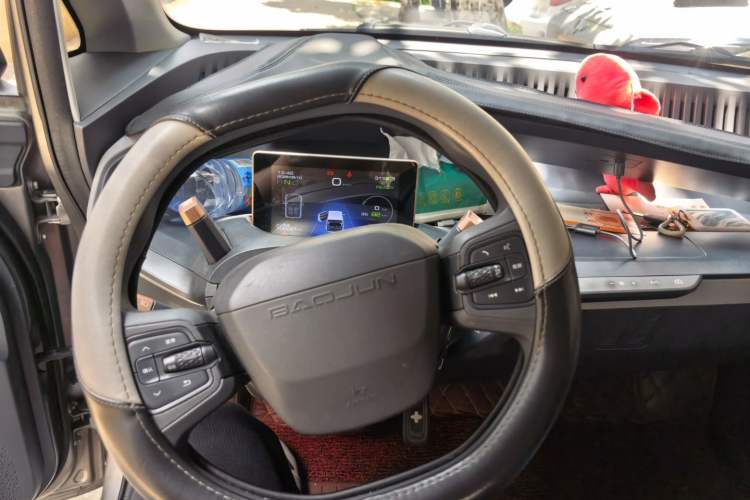 Used Baojun E200 2018 Intelligent Driving Edition Steering Wheel
