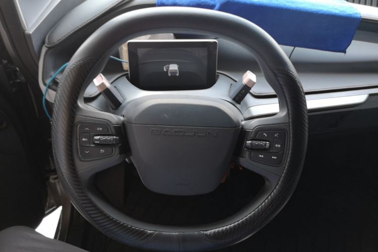 Used Baojun E200 2018 Intelligent Driving Edition Steering Wheel