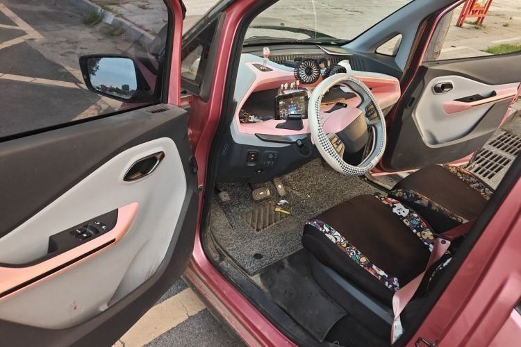 Used Baojun E200 2018 Smart Enjoy Edition Driver Seat