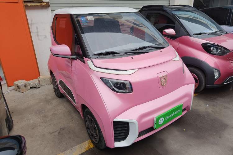 Used Baojun E200 2018 Intelligent Driving Edition Front Right 45 Deg