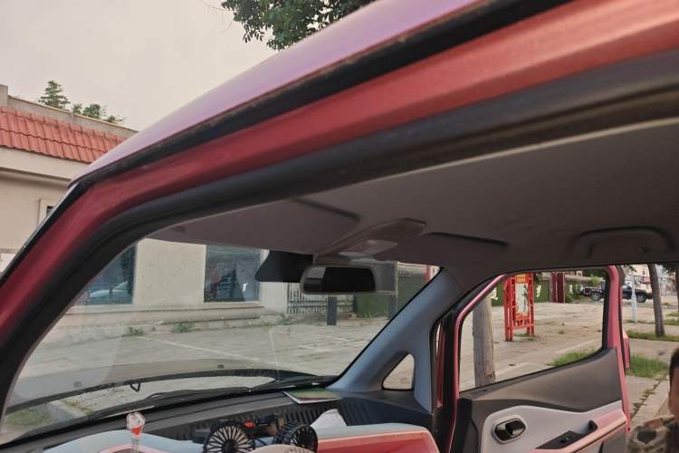 Used Baojun E200 2018 Smart Enjoy Edition Headliner