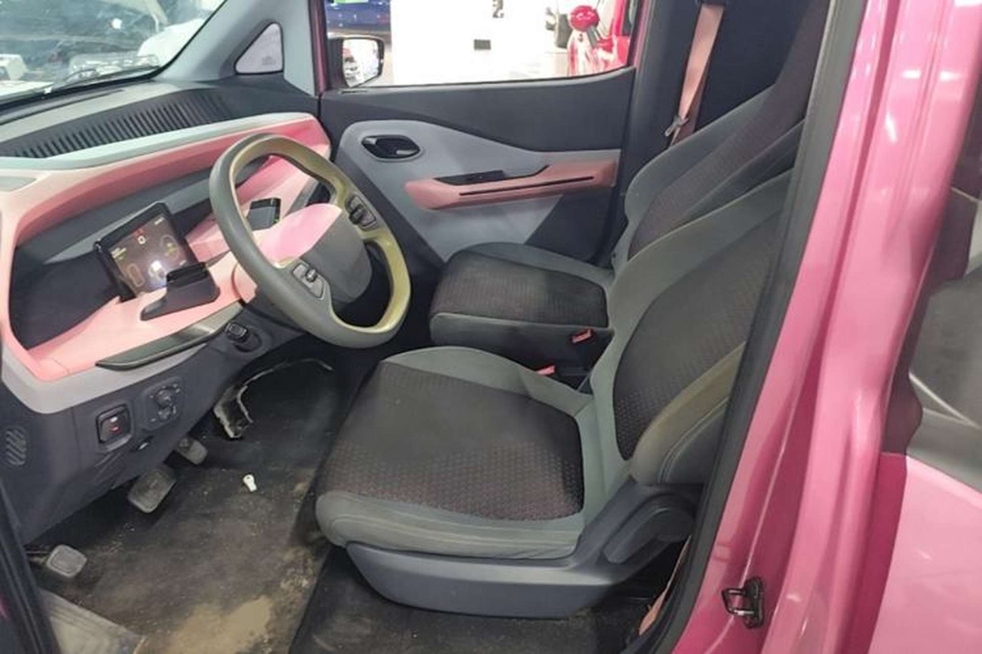 Used Baojun E200 2018 Smart Enjoy Edition Left Rear Seat