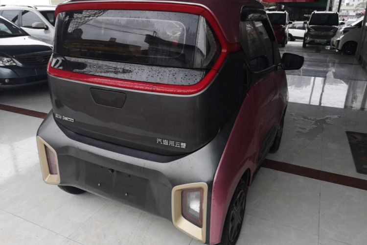 Used Baojun E200 2018 Intelligent Driving Edition Rear Right 45 Deg