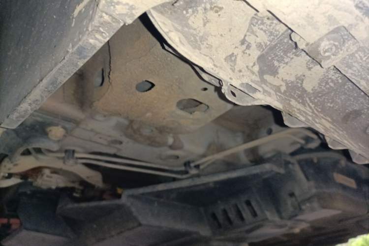 Used Baojun E200 2018 Intelligent Driving Edition Chassis Front Left