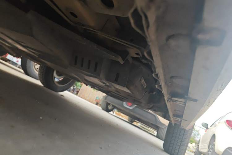 Used Baojun E200 2018 Smart Enjoy Edition Chassis Front Left