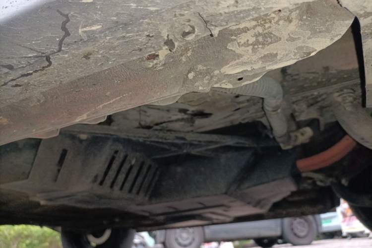 Used Baojun E200 2018 Intelligent Driving Edition Chassis Front Right