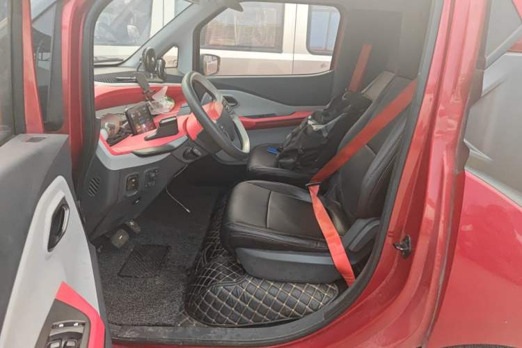 Used Baojun E200 2018 Smart Enjoy Edition Driver Seat