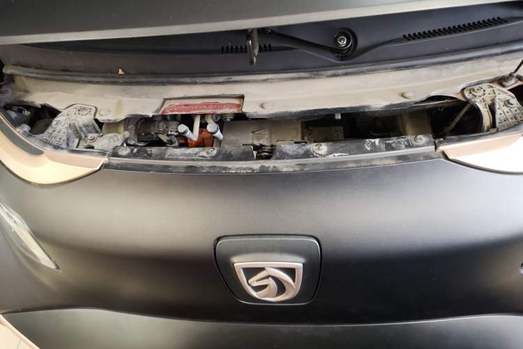 Used Baojun E200 2018 Intelligent Driving Edition Engine Bay