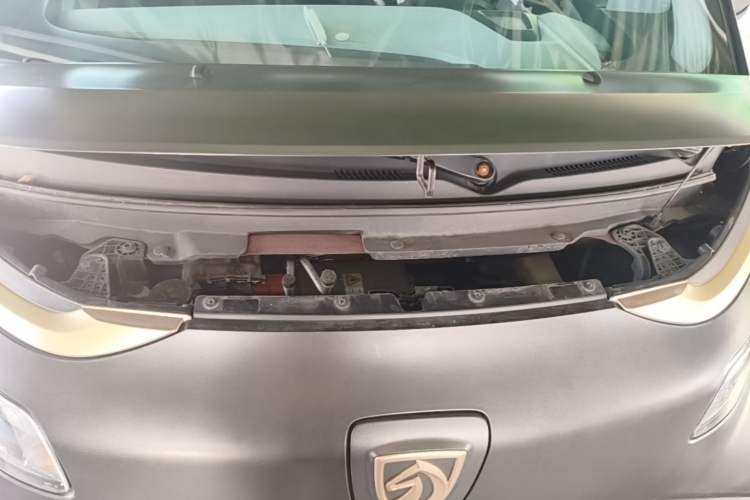 Used Baojun E200 2018 Intelligent Driving Edition Engine Bay