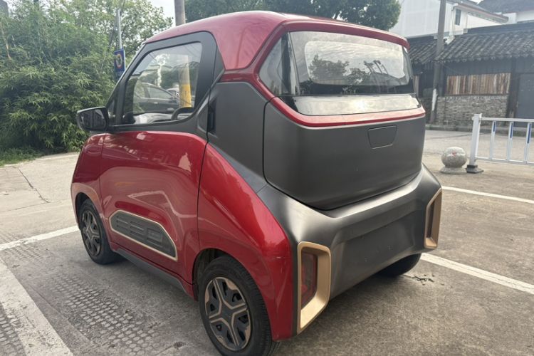 Used Baojun E200 2018 Intelligent Driving Edition Exterior 2