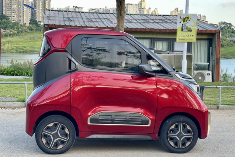 Used Baojun E200 2018 Intelligent Driving Edition Exterior 4