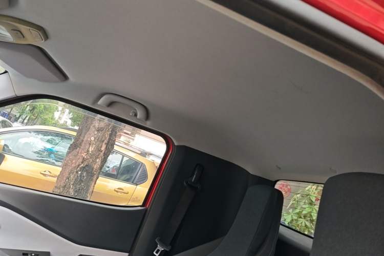 Used Baojun E200 2018 Intelligent Driving Edition Headliner
