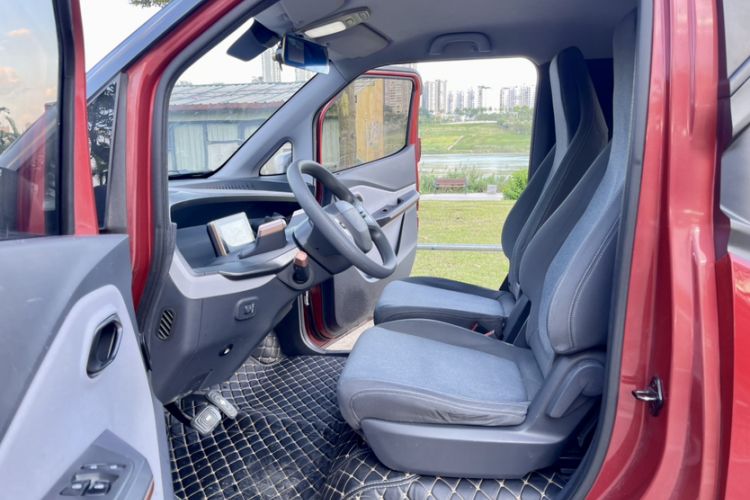 Used Baojun E200 2018 Intelligent Driving Edition Interior 2