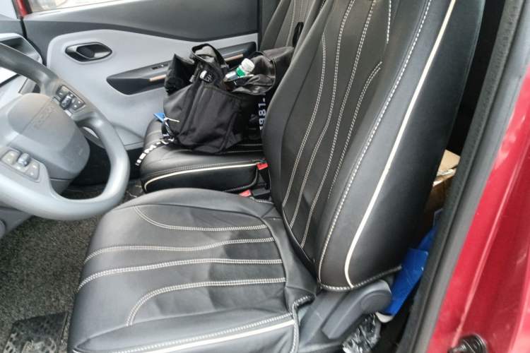 Used Baojun E200 2018 Intelligent Driving Edition Interior 4