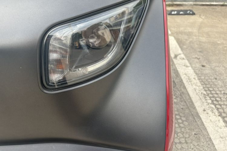 Used Baojun E200 2018 Intelligent Driving Edition Left Front Headlight