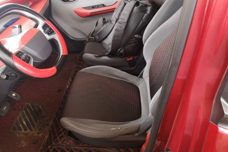 Used Baojun E200 2018 Smart Enjoy Edition Left Rear Seat