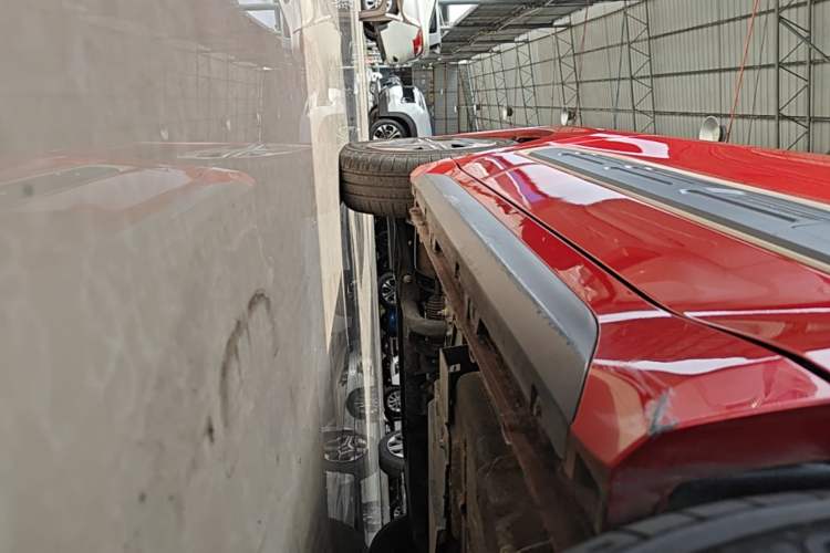 Used Baojun E200 2018 Intelligent Driving Edition Left Side Sill