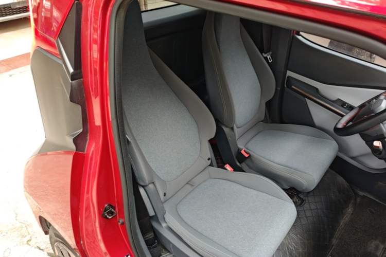 Used Baojun E200 2018 Intelligent Driving Edition Right Front Seat