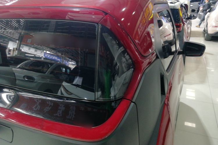 Used Baojun E200 2018 Intelligent Driving Edition Right Rear Taillight