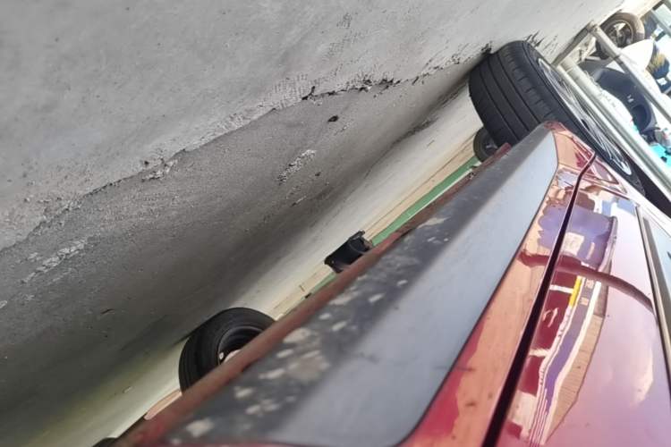 Used Baojun E200 2018 Intelligent Driving Edition Right Side Sill