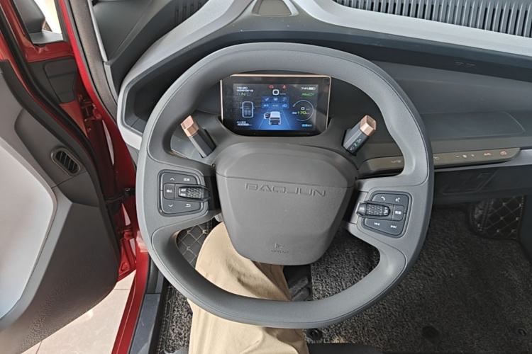 Used Baojun E200 2018 Intelligent Driving Edition Steering Wheel