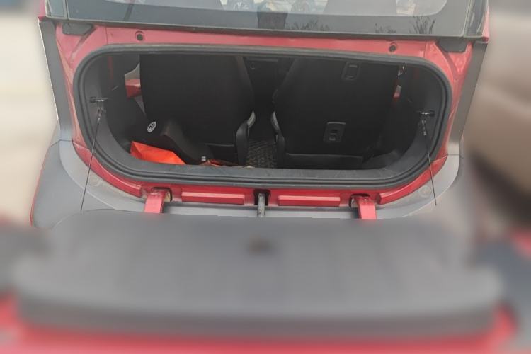 Used Baojun E200 2018 Smart Enjoy Edition Trunk