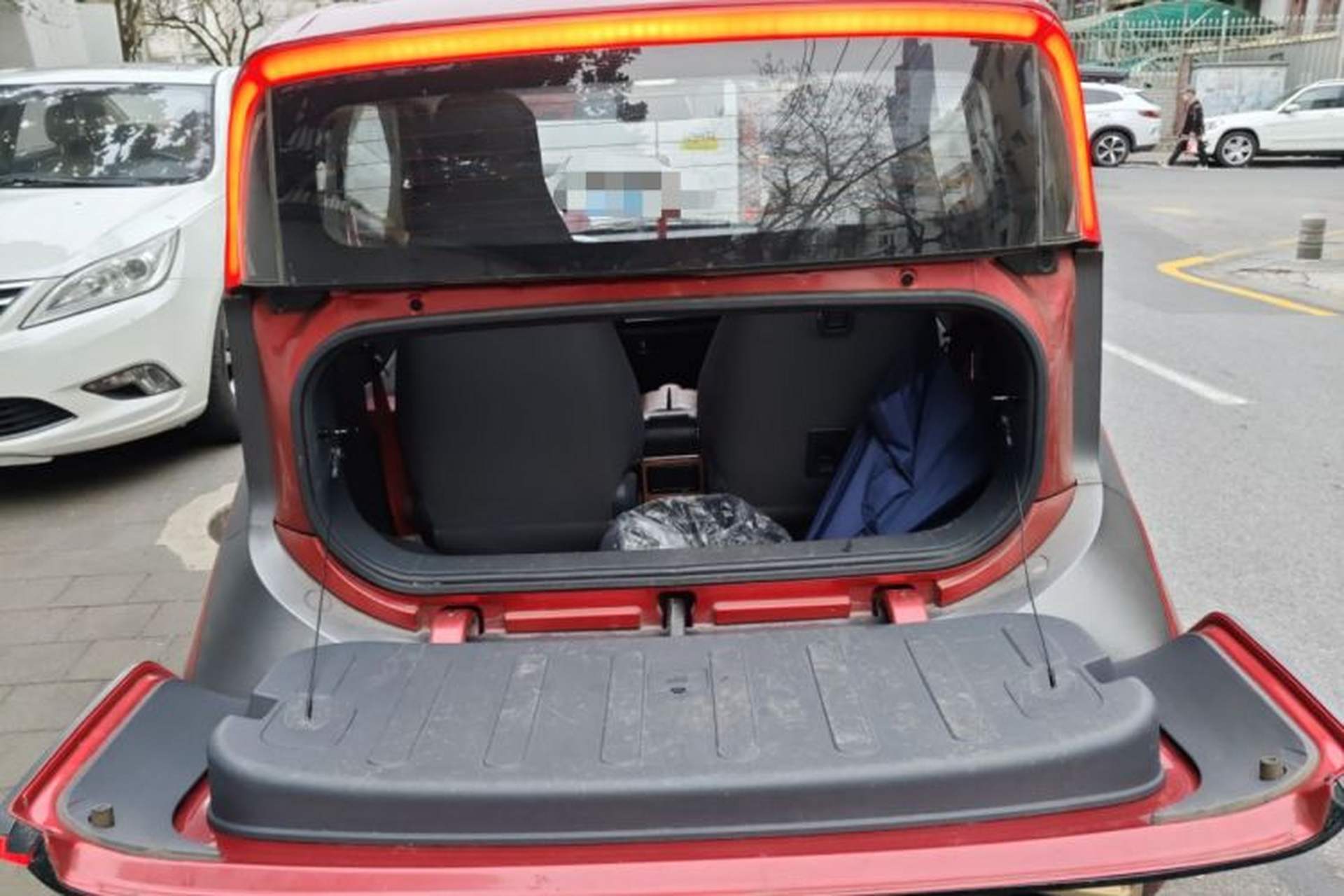 Used Baojun E200 2018 Smart Enjoy Edition Trunk