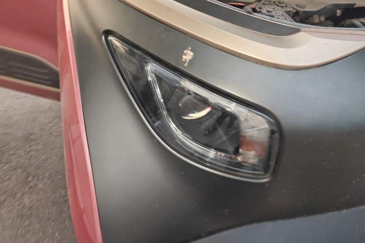 Used Baojun E200 2018 Smart Enjoy Edition Right Front Headlight