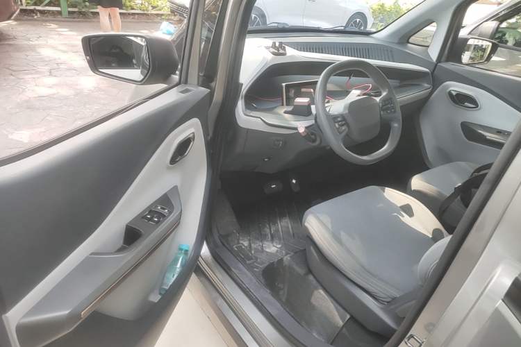 Used Baojun E200 2018 Intelligent Driving Edition Driver Seat