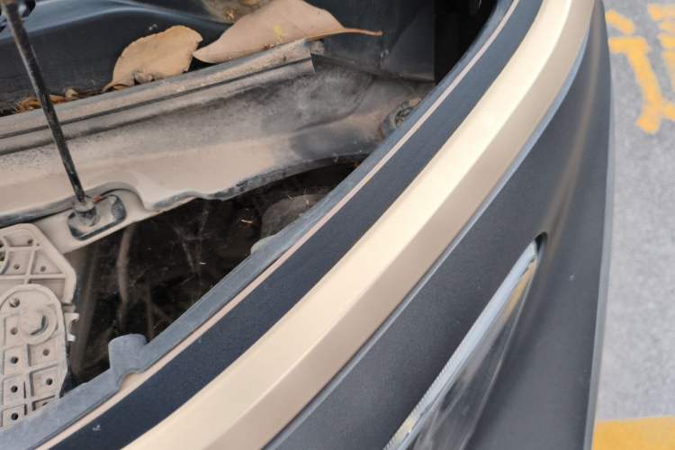 Used Baojun E200 2018 Intelligent Driving Edition Engine Bay Left